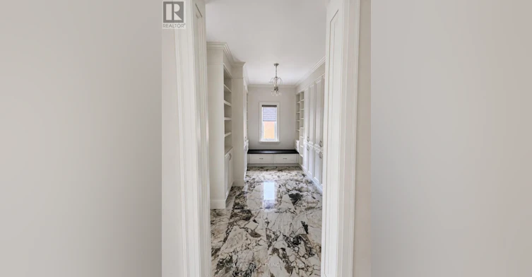 2588 Sharon Crescent, Mississauga, ON, L5C 1Y8 - 16