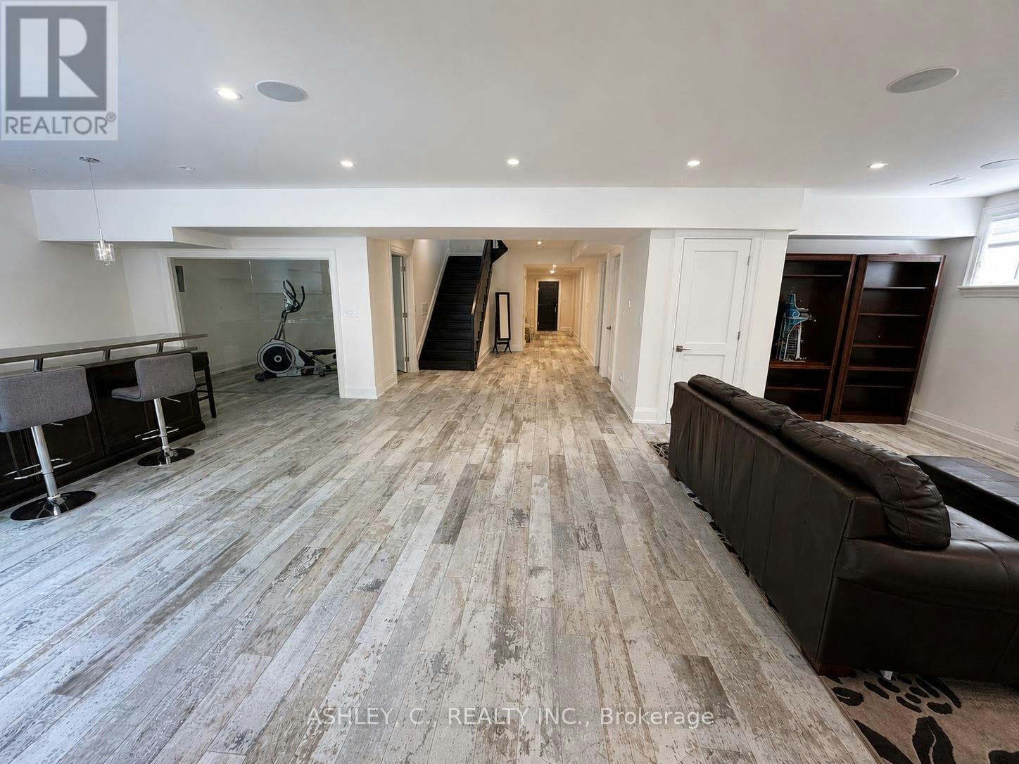 2588 Sharon Crescent, Mississauga, ON, L5C 1Y8 - 20