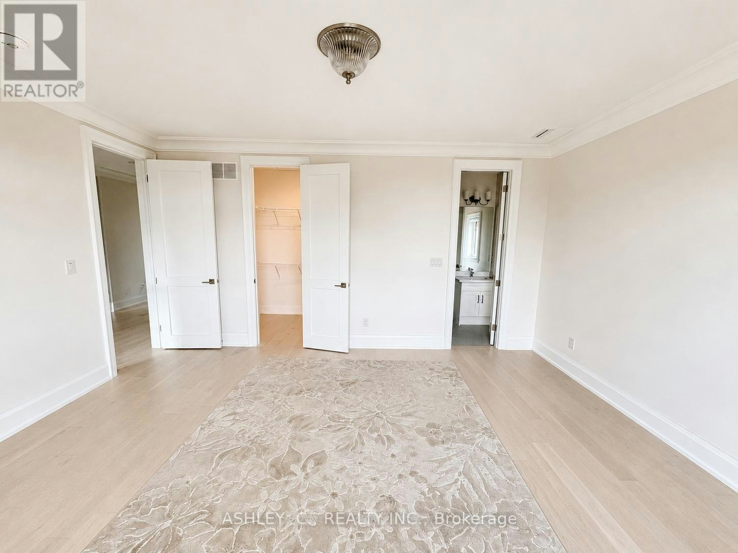 2588 Sharon Crescent, Mississauga, ON, L5C 1Y8 - 11