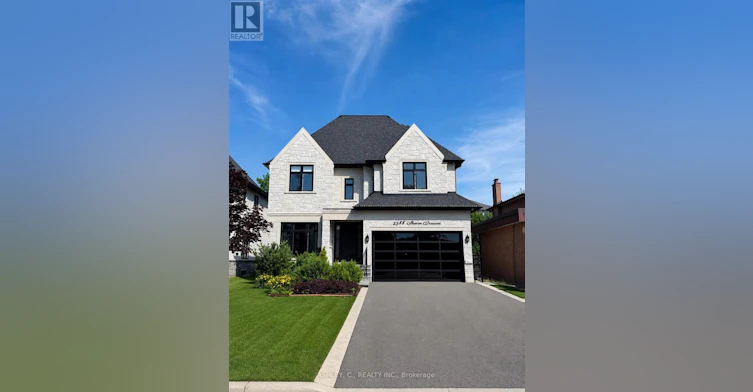 2588 Sharon Crescent, Mississauga, ON, L5C 1Y8
