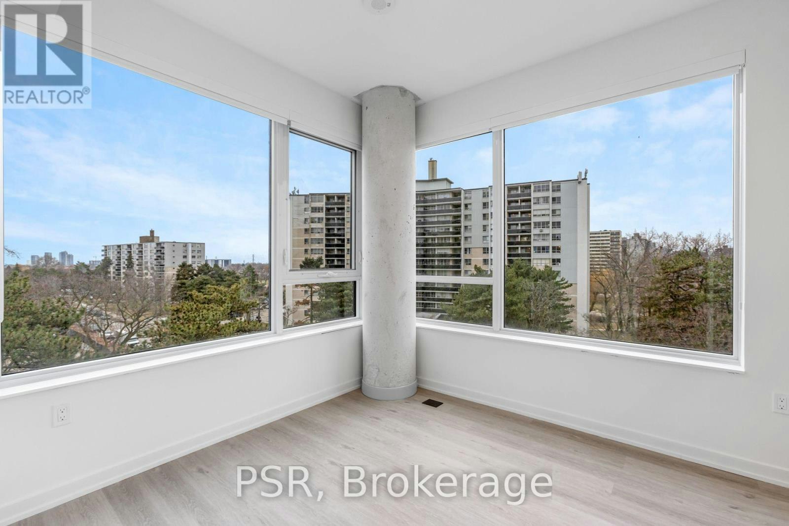 304-4365 Bloor Street W, Toronto, ON, M9C 1R3 - 6