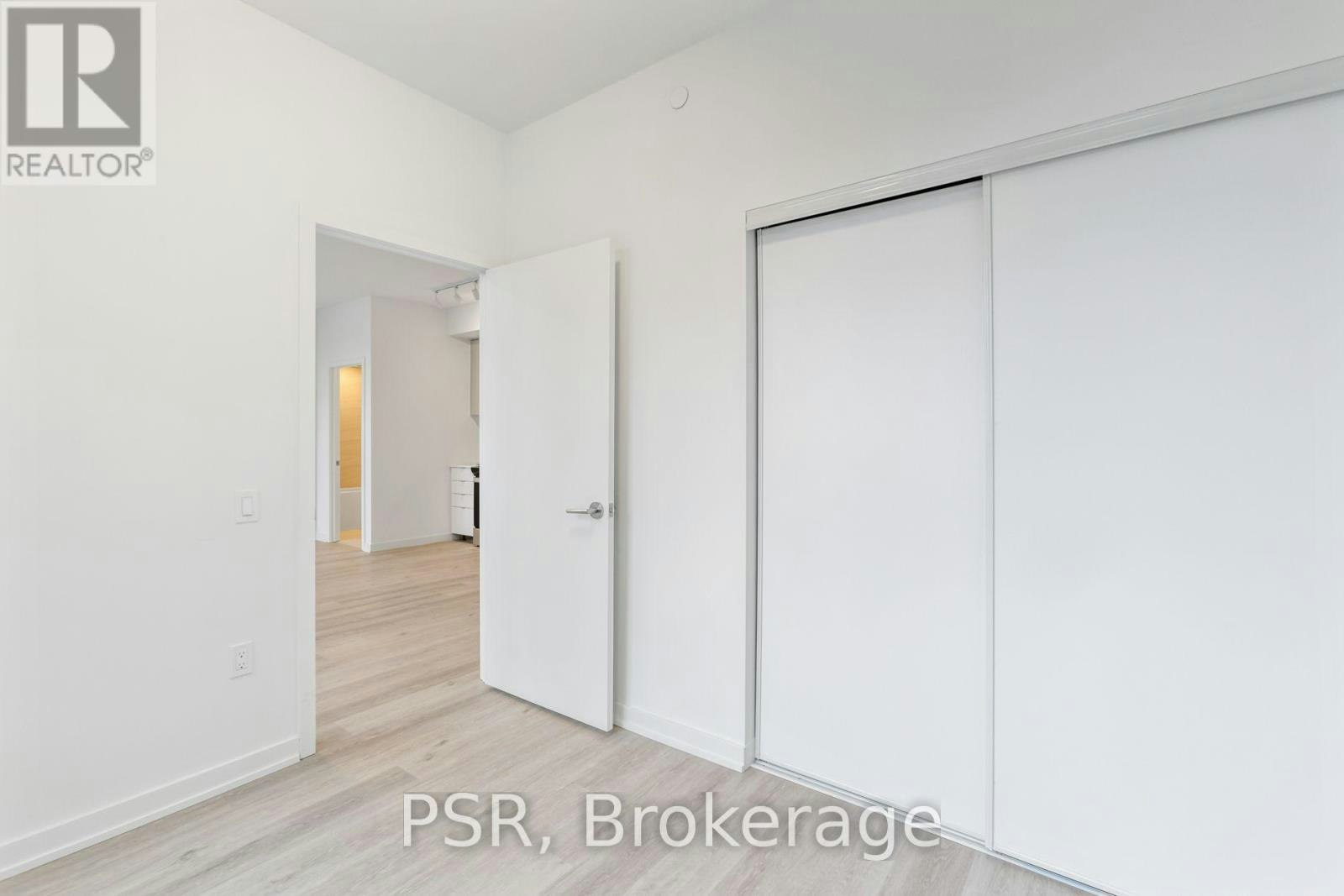 304-4365 Bloor Street W, Toronto, ON, M9C 1R3 - 14