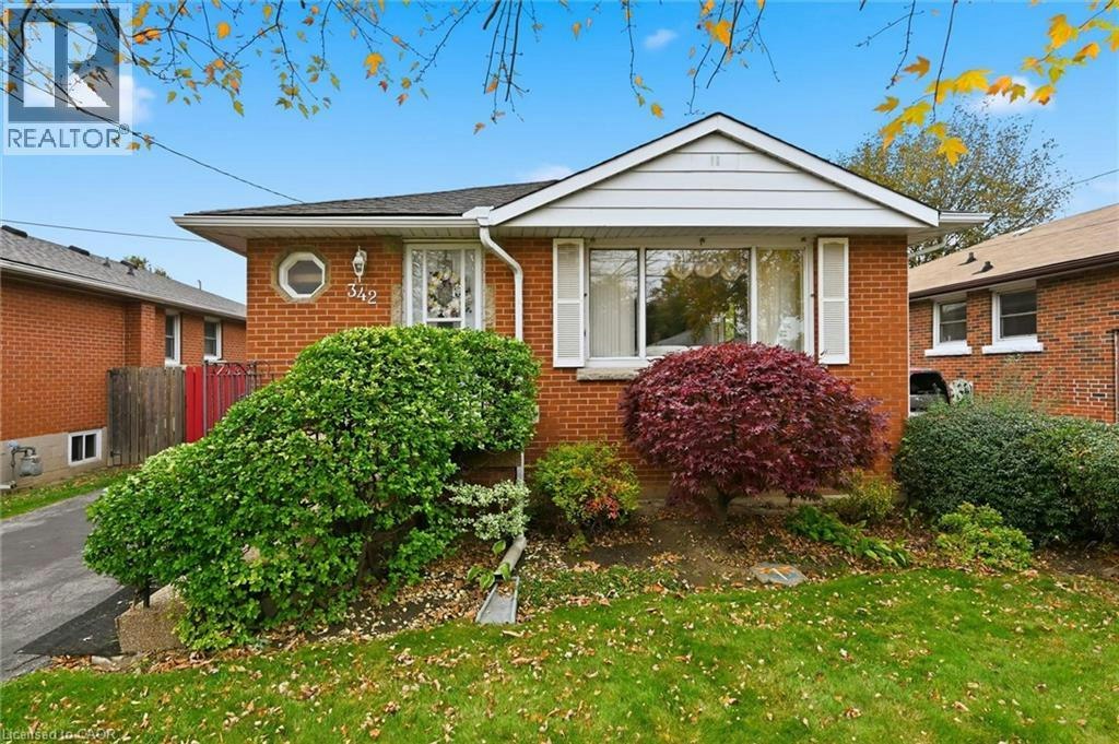 342 16th Street EAST, Hamilton, ON, L9A 4J9