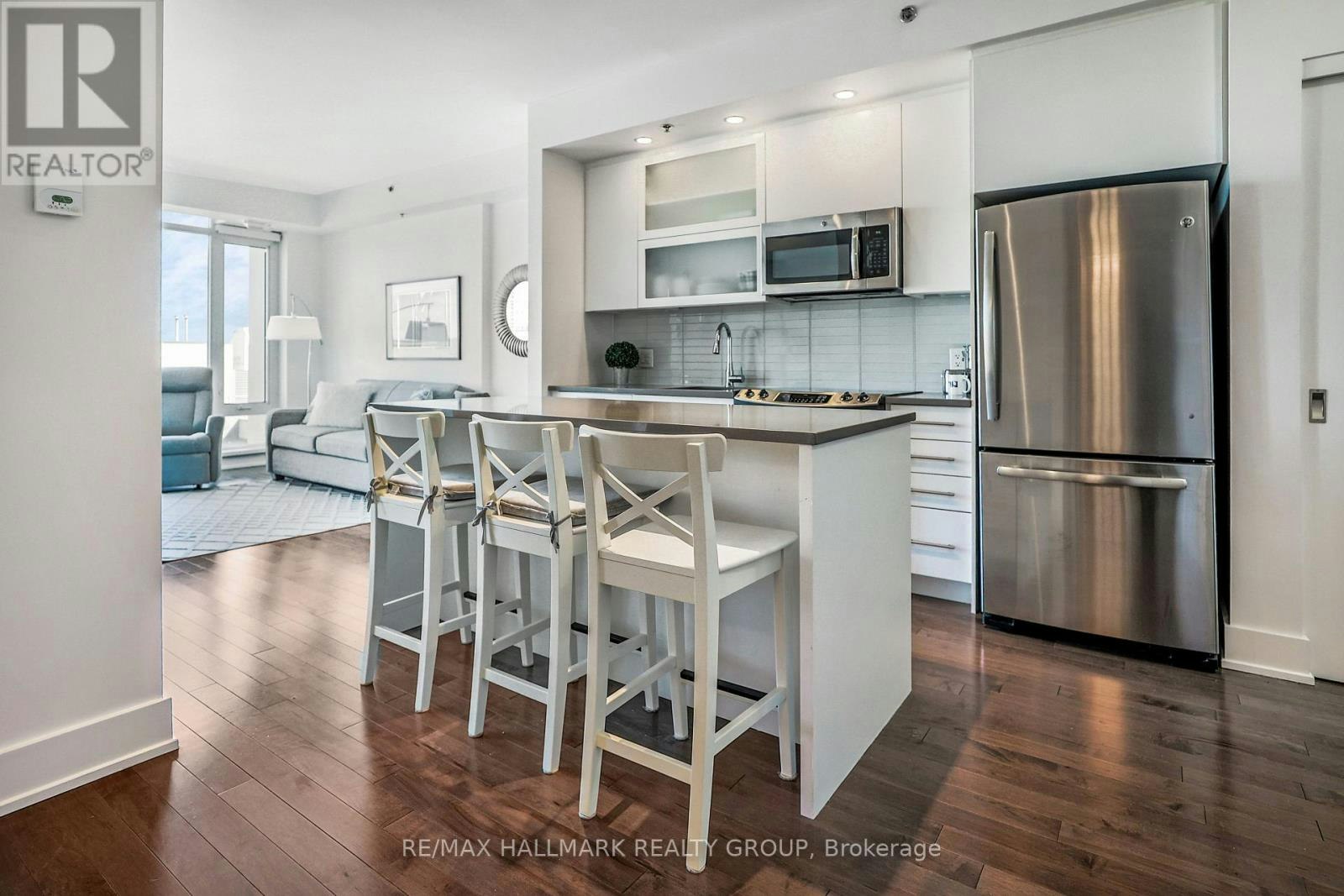 710-98 Richmond Road, Ottawa, ON, K1Z 0B2 - 4