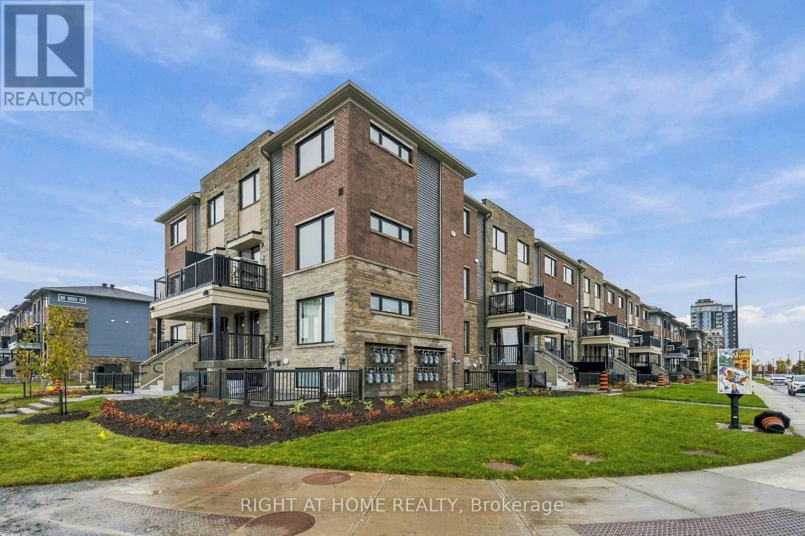 201 Glenroy Gilbert Drive, Ottawa, ON, K2J 5G3