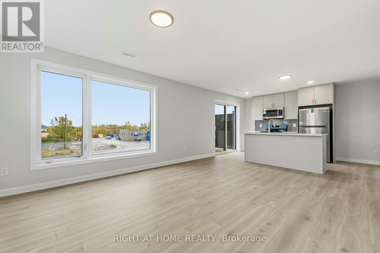 201 Glenroy Gilbert Drive, Ottawa, ON, K2J 5G3 - 13