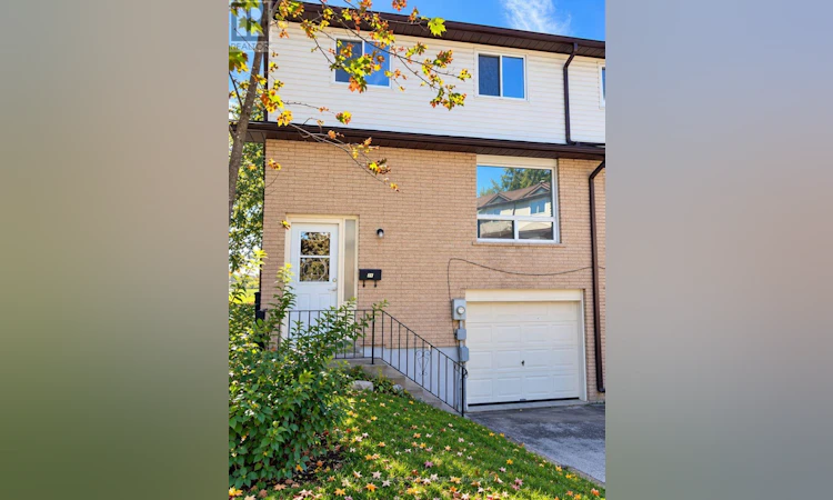 44-1095 Mississaga Street W