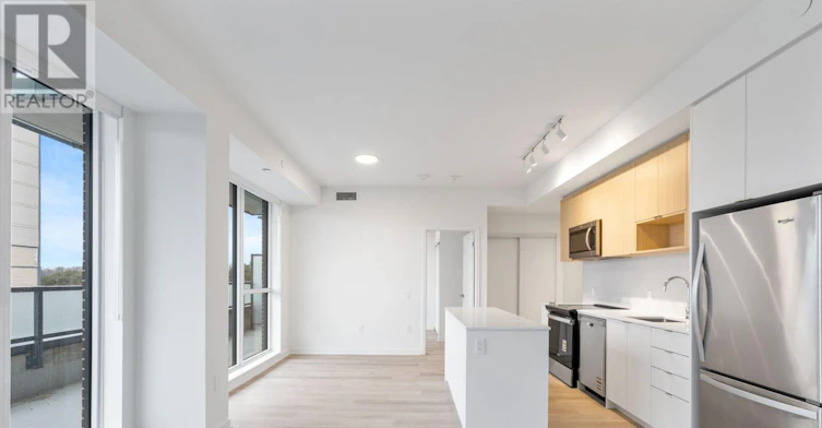 409-4365 Bloor Street W, Toronto, ON, M9C 1R3 - 4