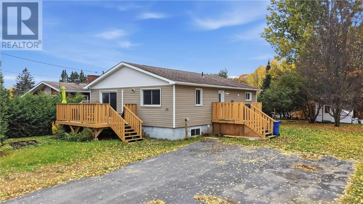 33 Pembroke, West Nipissing, ON, P2B 3G7