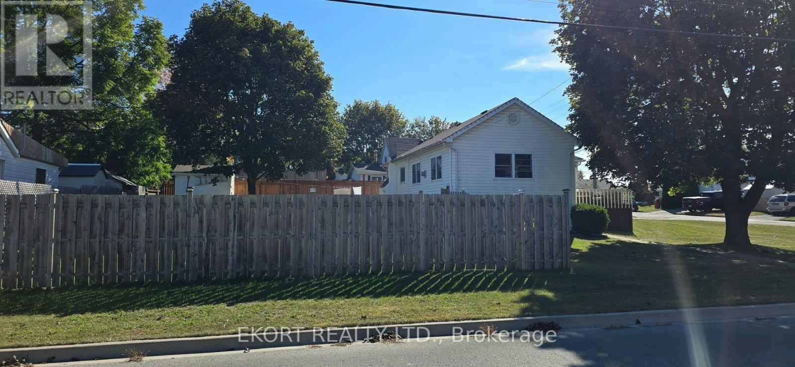 91 George Street, Quinte West, ON, K8V 1R8 - 7