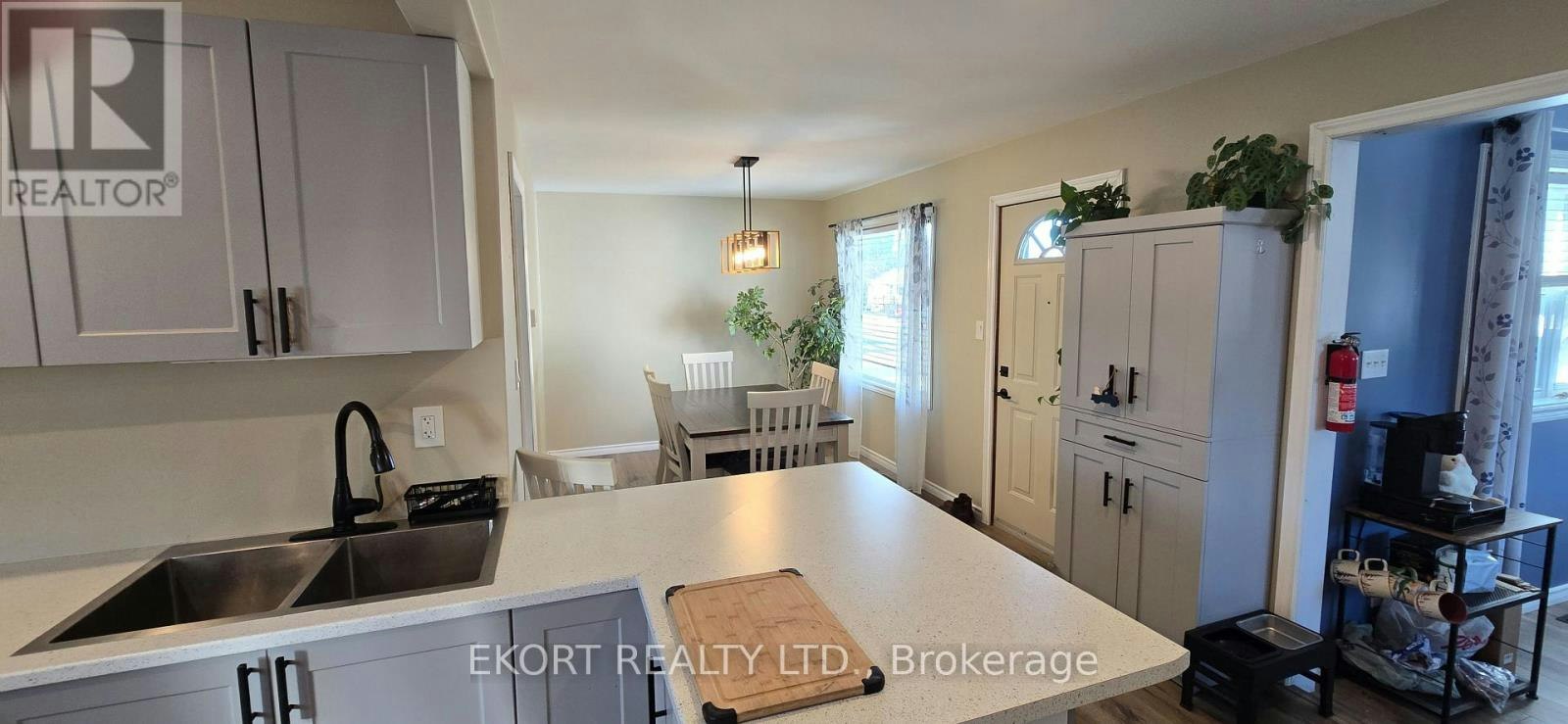 91 George Street, Quinte West, ON, K8V 1R8 - 14