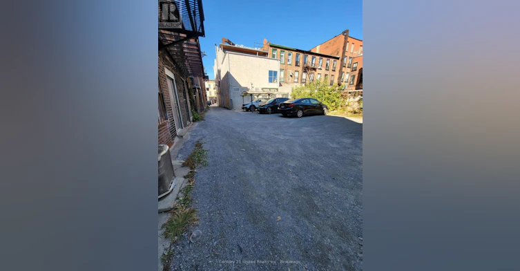 D - 384-1/2 George Street N, Peterborough, ON, K9H 3R3 - 7