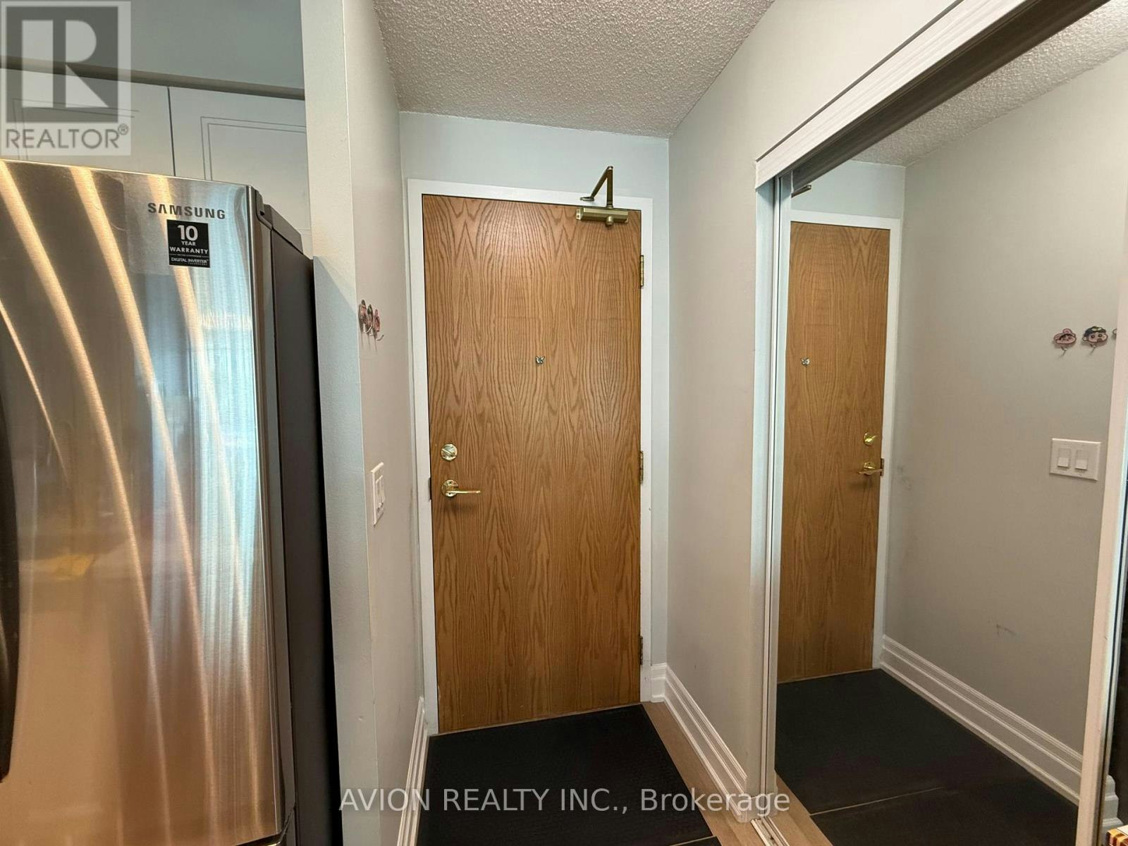 410-5508 Yonge Street, Toronto, ON, M2N 7L2 - 2