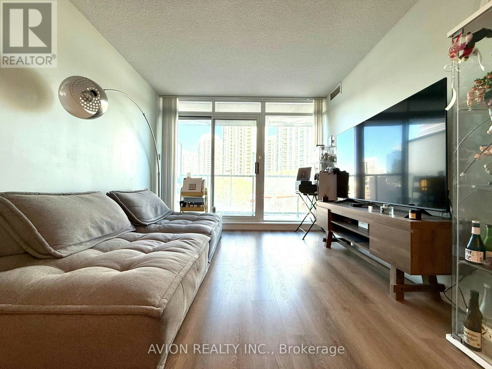 410-5508 Yonge Street, Toronto, ON, M2N 7L2