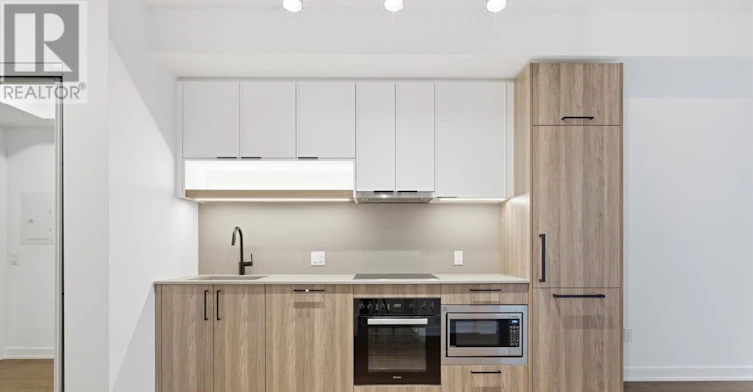1505-91 Montclair Avenue, Toronto, ON, M5P 0B1 - 3