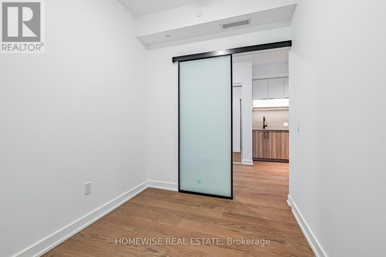 1505-91 Montclair Avenue, Toronto, ON, M5P 0B1 - 11