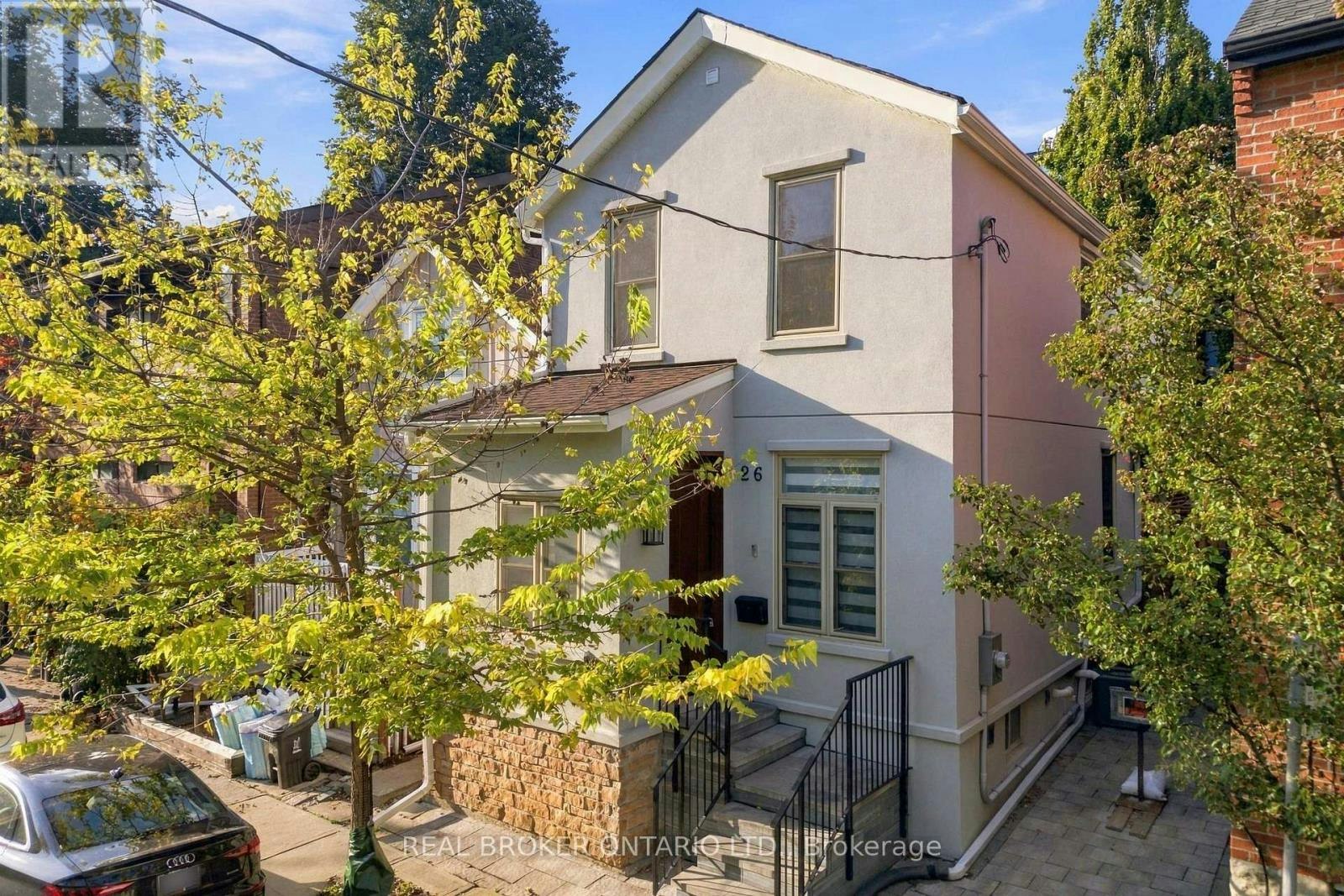 26 Bishop Street, Toronto, ON, M5R 1N2