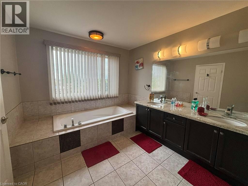 386 Pine Valley Drive, Kitchener, ON, N2P 2V4 - 24