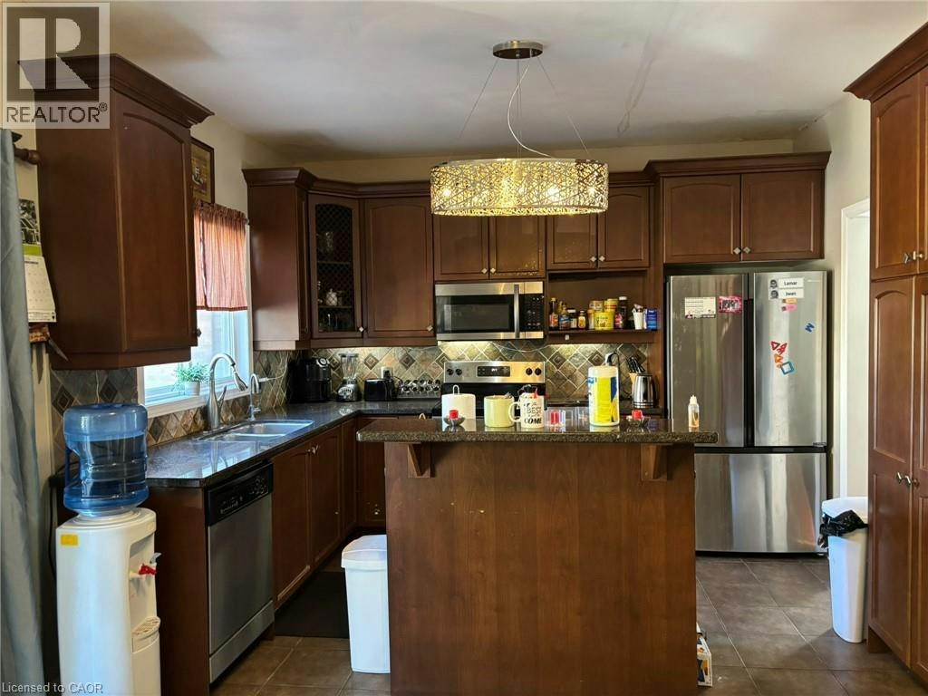 386 Pine Valley Drive, Kitchener, ON, N2P 2V4 - 10