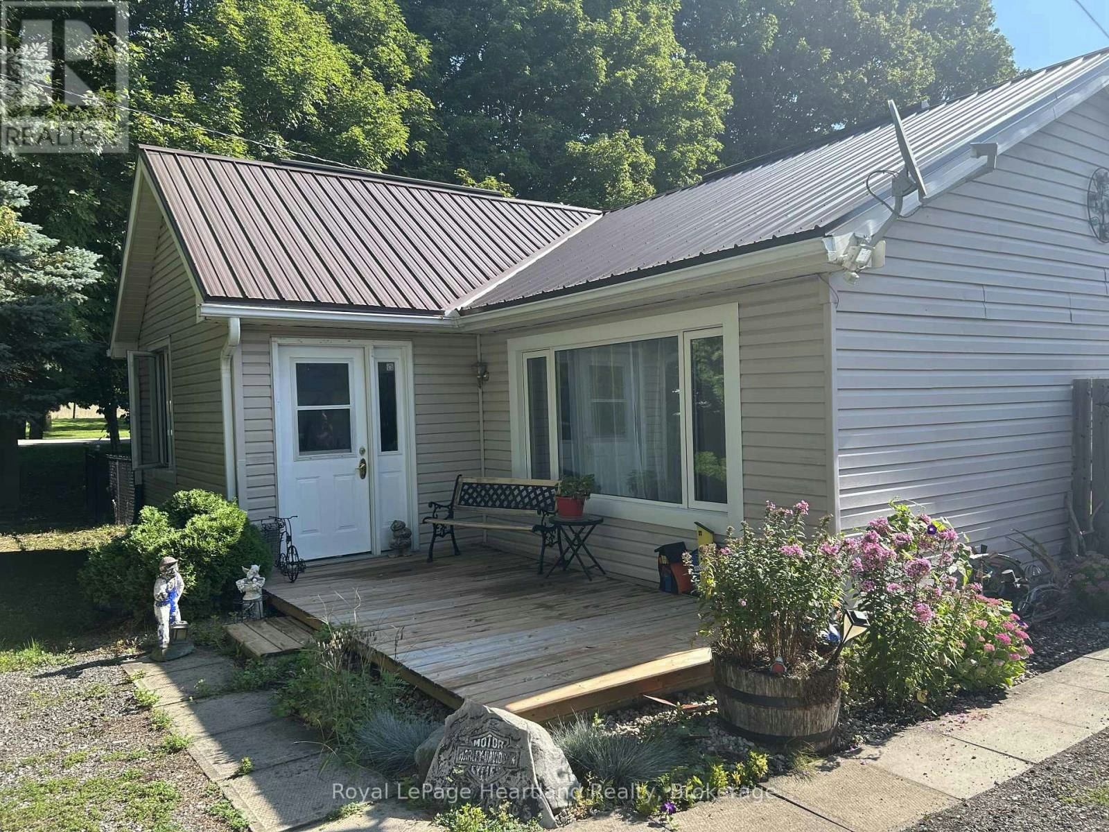 90 Mary Street, Morris-Turnberry, ON, N0G 2W0