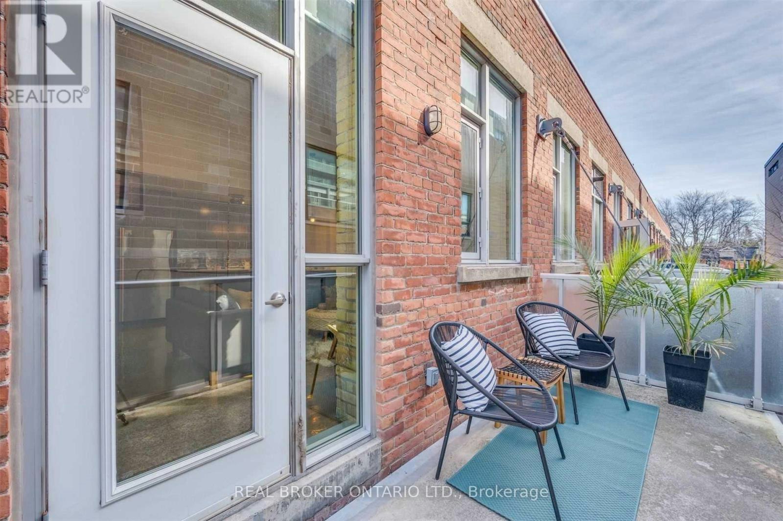 227-201 Carlaw Avenue, Toronto, ON, M4M 2S3 - 13