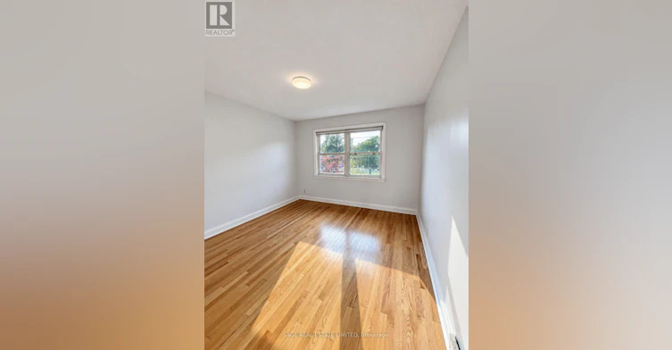 UPPER/MAIN 309 Blantyre Avenue, Toronto, ON, M1N 2S6 - 13