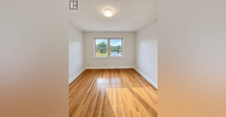 UPPER/MAIN 309 Blantyre Avenue, Toronto, ON, M1N 2S6 - 12