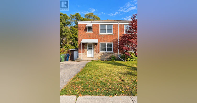UPPER/MAIN 309 Blantyre Avenue, Toronto, ON, M1N 2S6 - 2