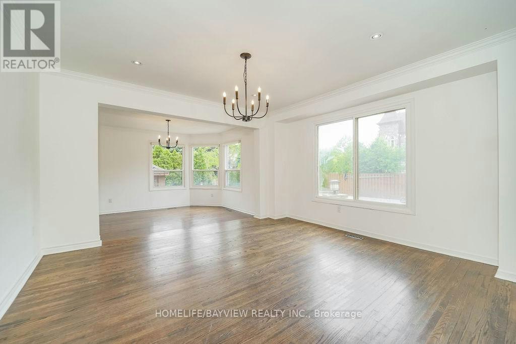 186 Garden Avenue, Richmond Hill, ON, L4C 6M2 - 18