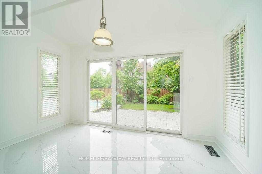 186 Garden Avenue, Richmond Hill, ON, L4C 6M2 - 25