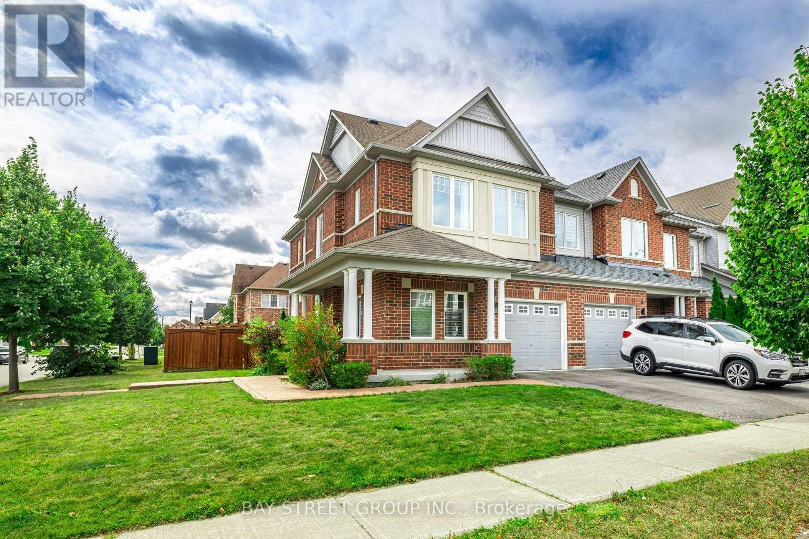 4 Courtland Crescent, East Gwillimbury, ON, L9N 0B2 - 2