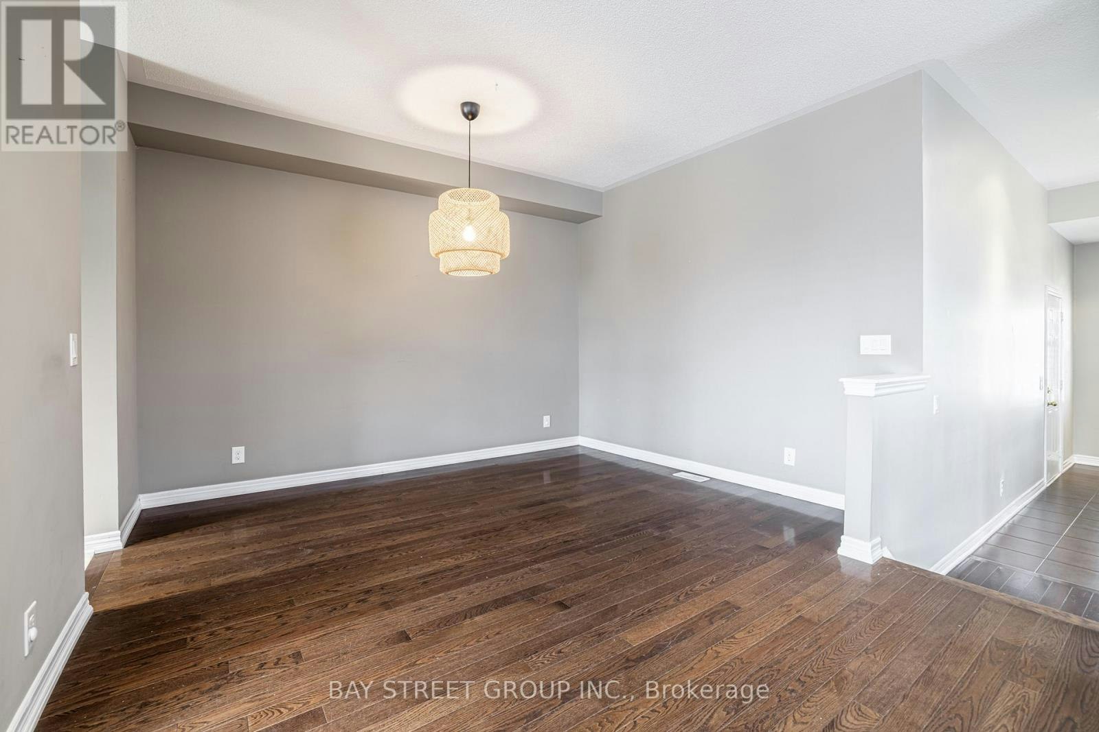 4 Courtland Crescent, East Gwillimbury, ON, L9N 0B2 - 10