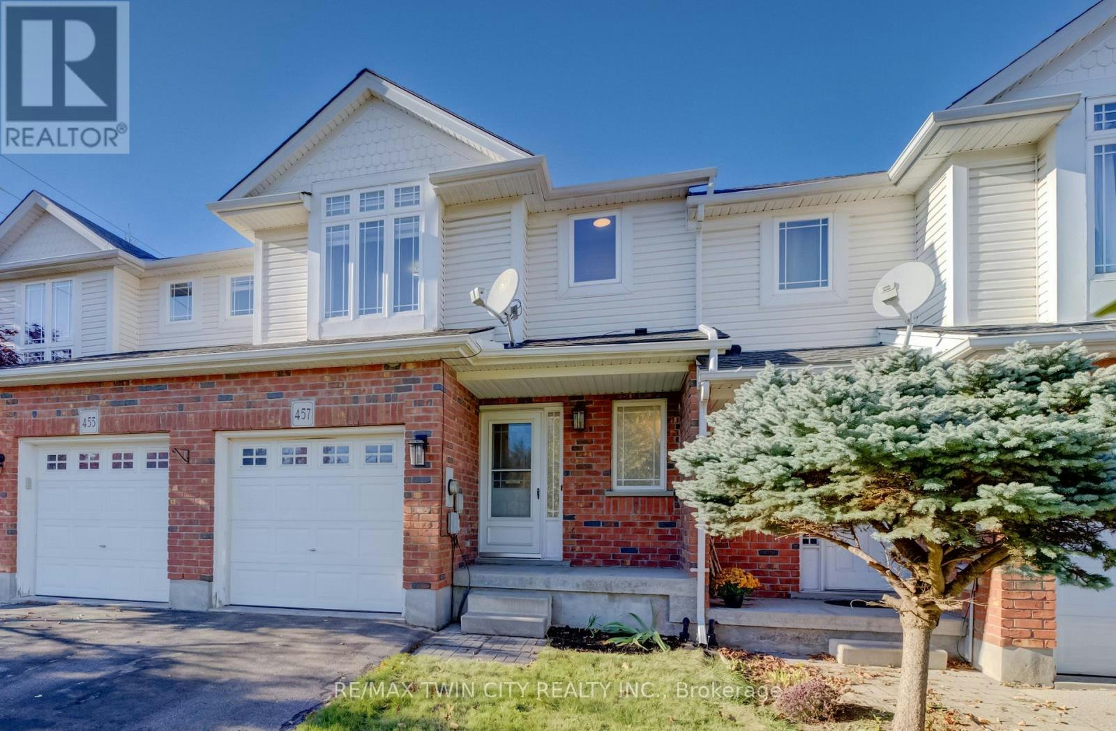 457 Annapolis Court, Waterloo, ON, N2K 4E7
