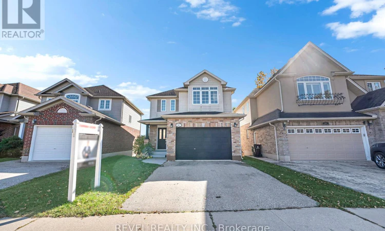 40 Yates Avenue