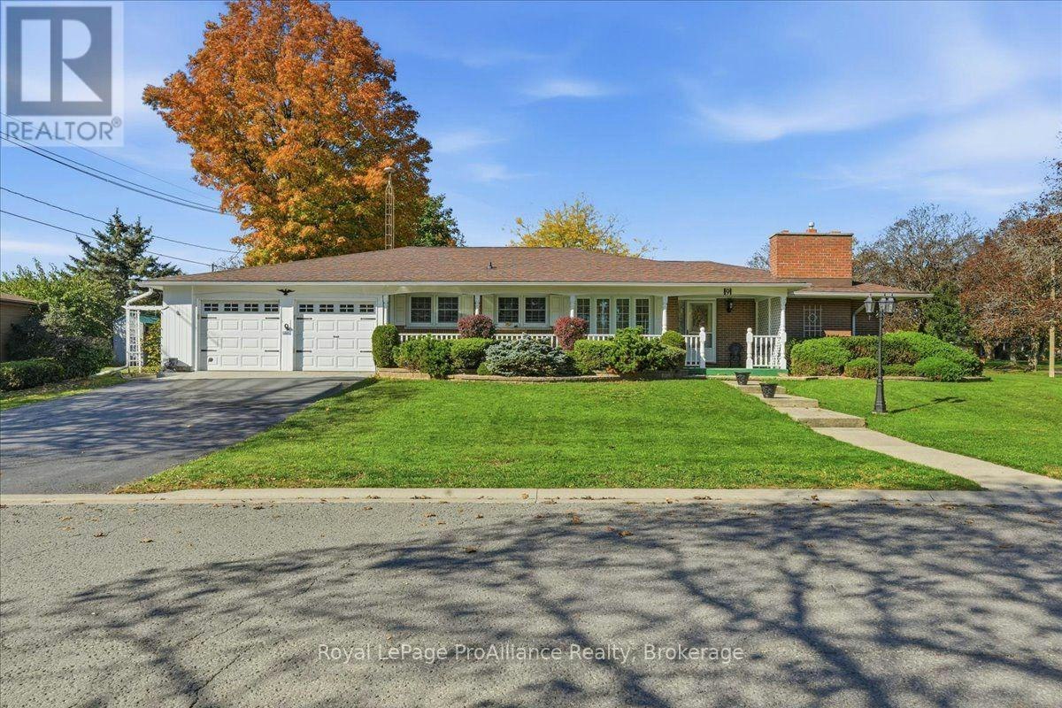 9 Parkview Heights, Quinte West, ON, K8V 5L9