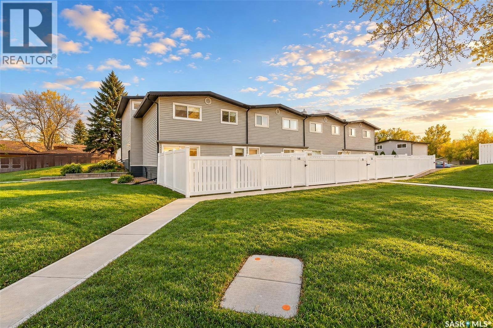 14-1292 Gordon Road, Moose Jaw, SK, S6H 3E5