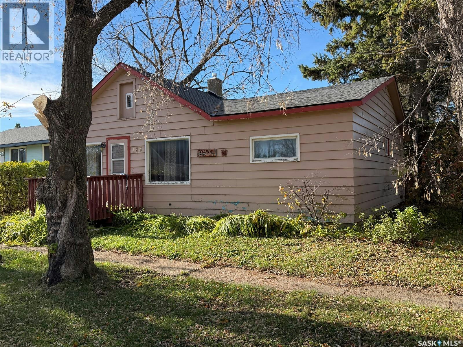 125 5th Street, Star City, SK, S0E 1P0