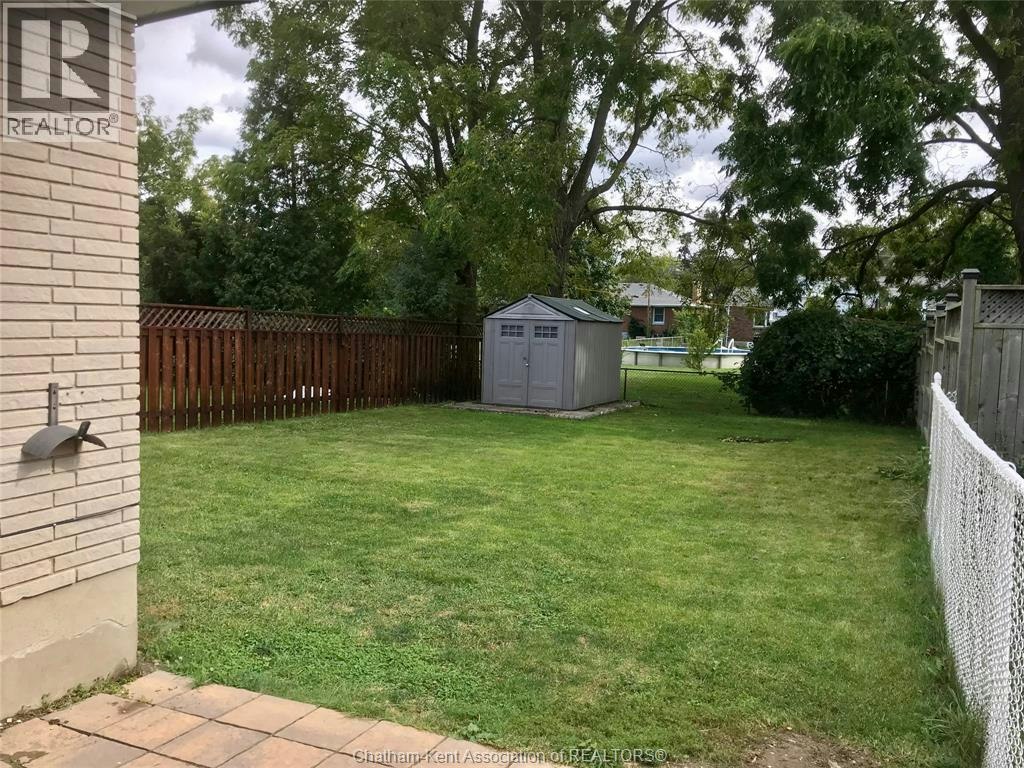 12 Athlone Court, Chatham-Kent, ON, N7L 1X9 - 2