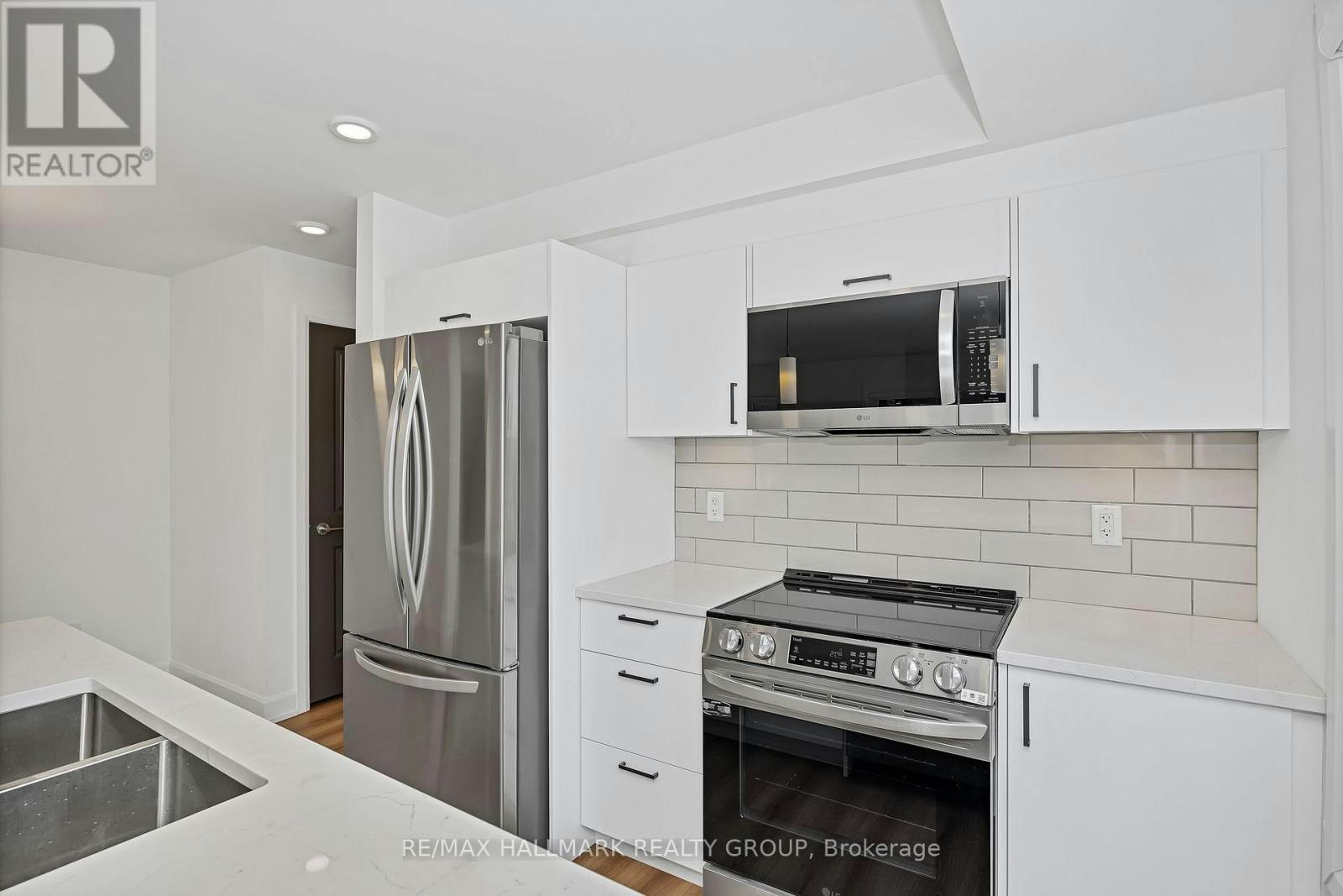 100 Casita Private, Ottawa, ON, K1W 0X6 - 16