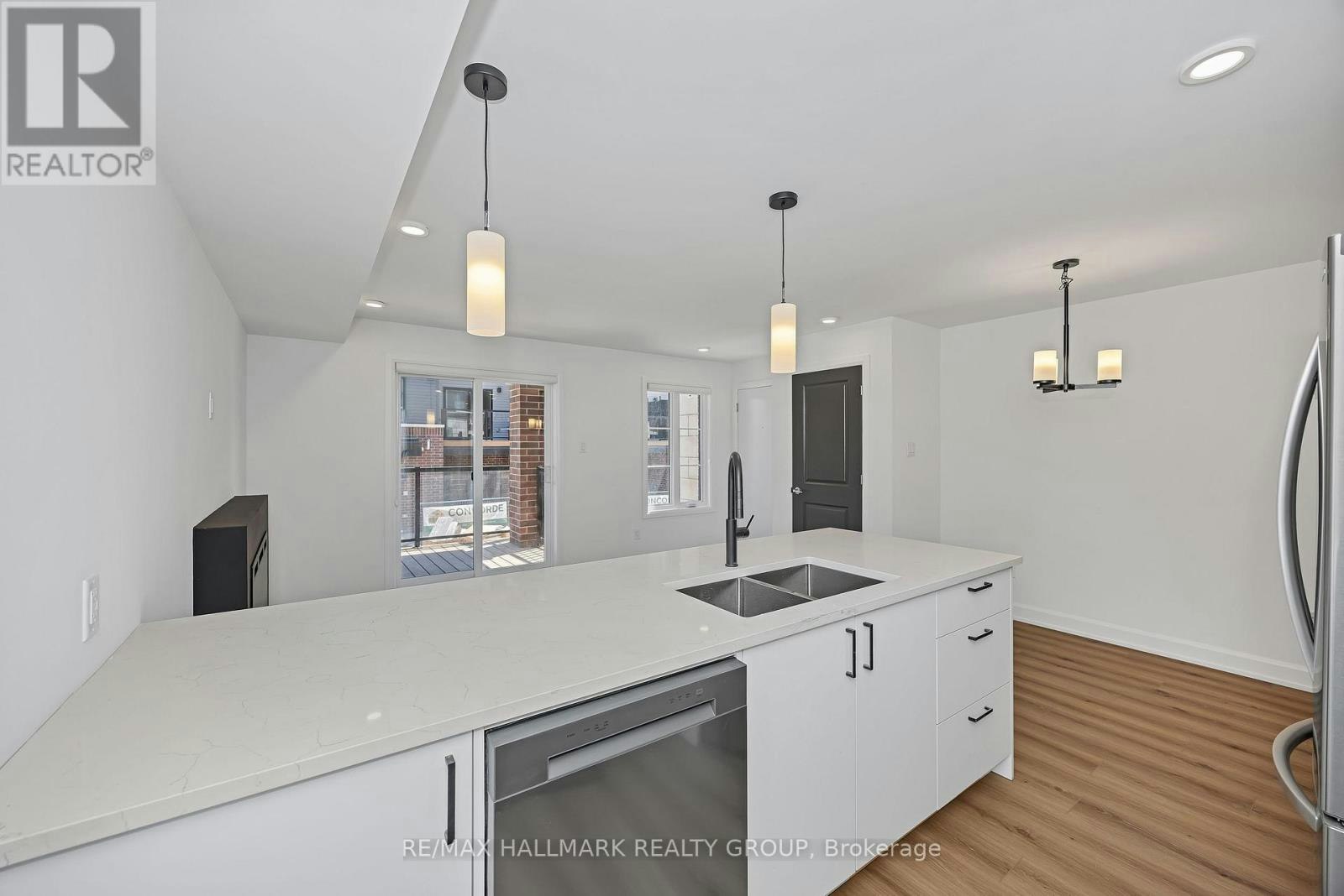 100 Casita Private, Ottawa, ON, K1W 0X6 - 17