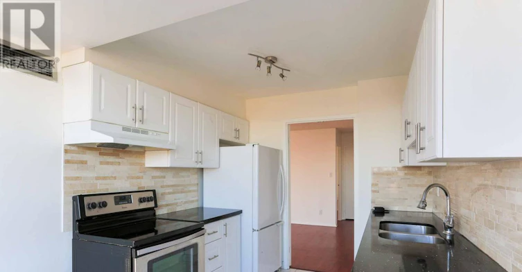 1924-75 Bamburgh Circle, Toronto, ON, M1W 3W1 - 2