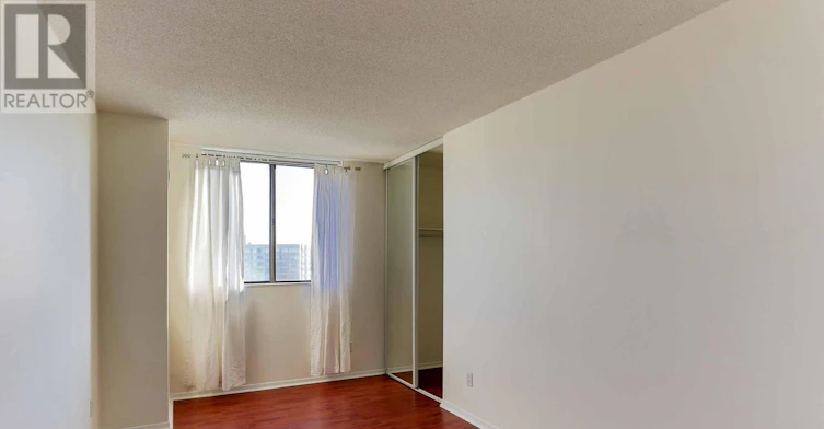 1924-75 Bamburgh Circle, Toronto, ON, M1W 3W1 - 4