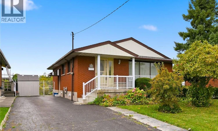 138 Luscombe Street