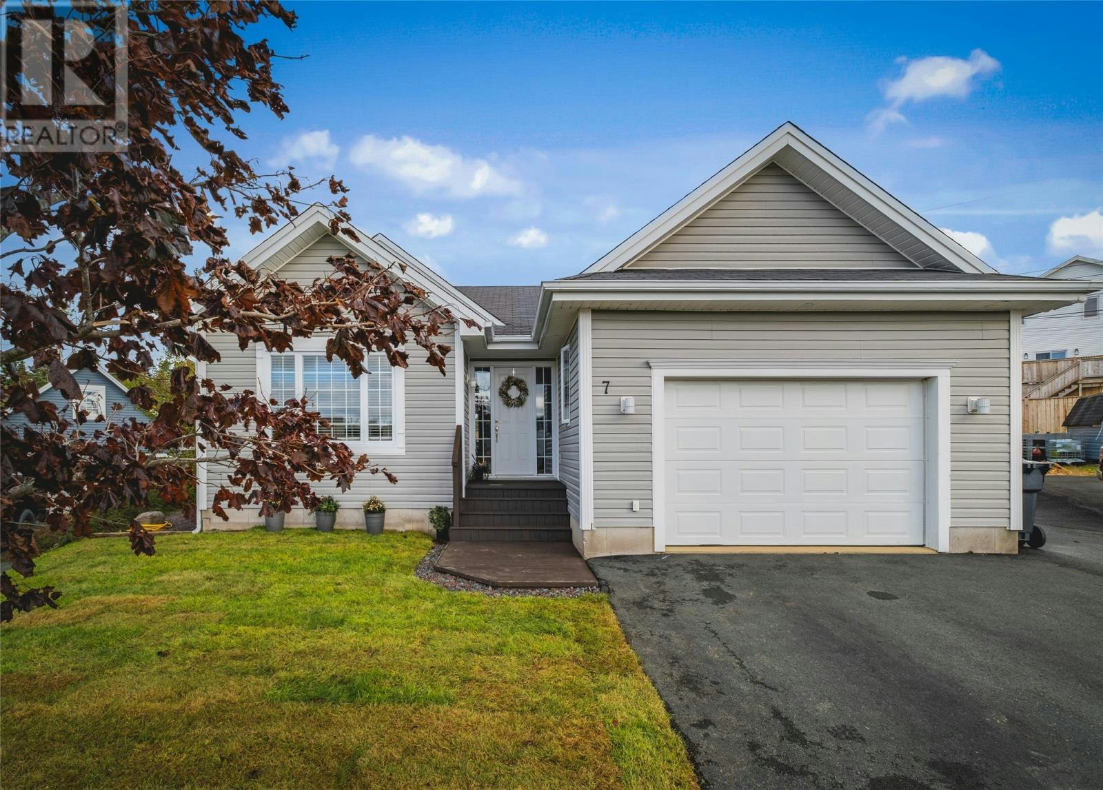 7 Callaghan Place, Paradise, NL, A1L 1X2