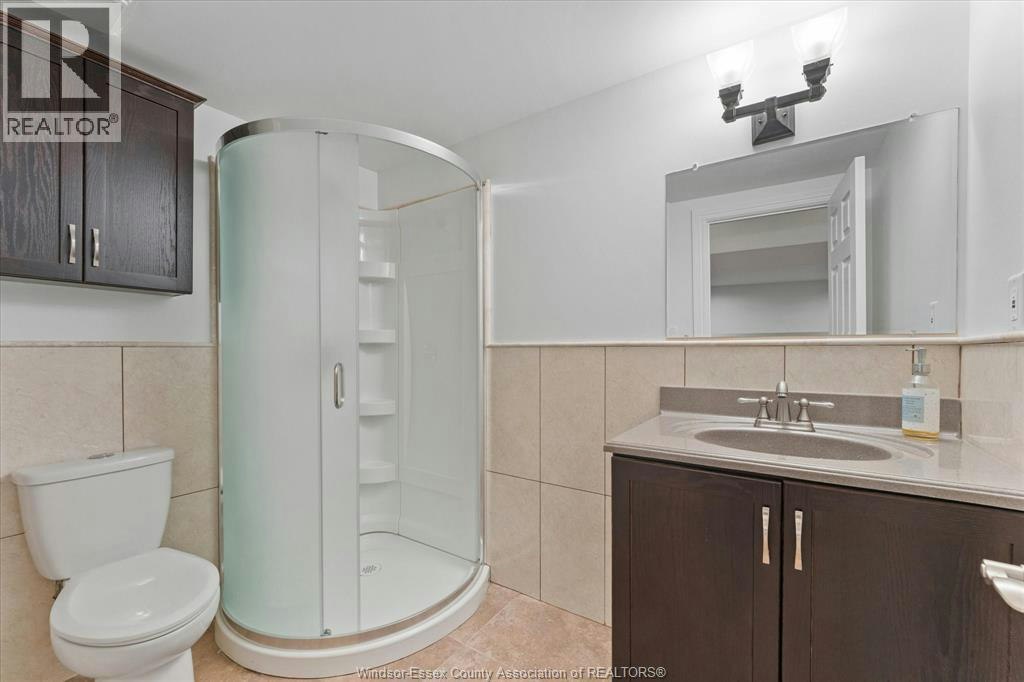 1055 Roseland Drive South, Windsor, ON, N9G 1T9 - 34