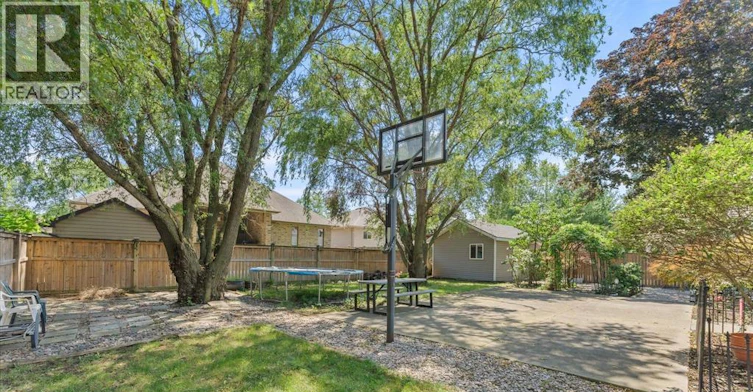 1055 Roseland Drive South, Windsor, ON, N9G 1T9 - 39