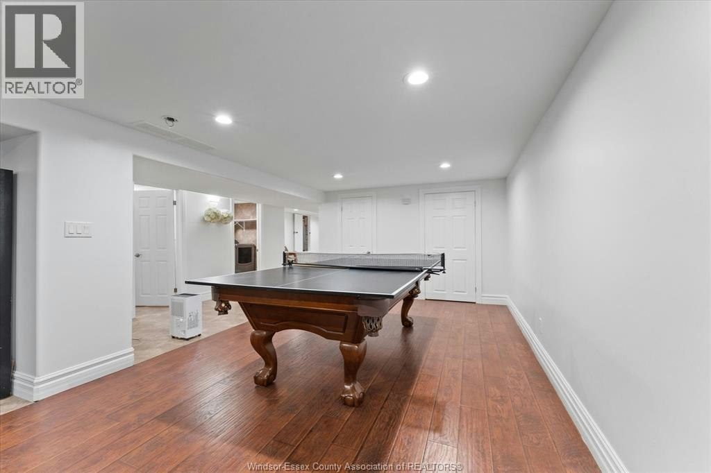 1055 Roseland Drive South, Windsor, ON, N9G 1T9 - 28
