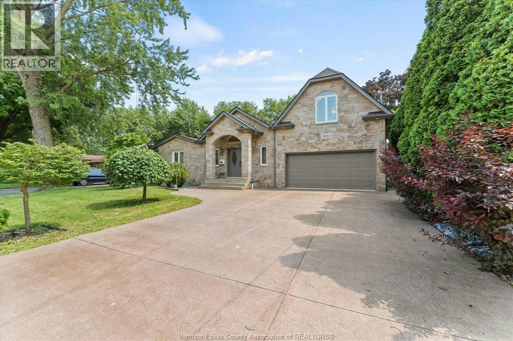 1055 Roseland Drive South, Windsor, ON, N9G 1T9 - 3