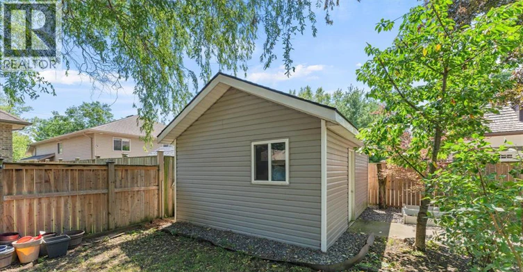 1055 Roseland Drive South, Windsor, ON, N9G 1T9 - 42