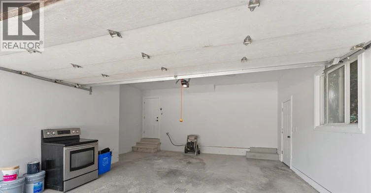 1055 Roseland Drive South, Windsor, ON, N9G 1T9 - 43